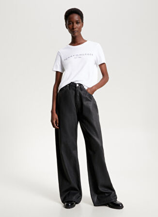 Tommy Hilfiger Bisiklet Yaka Baskılı Beyaz Kadın T-Shirt WW0WW40276YCF
