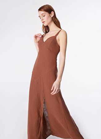 Fabrika Kahve Kadın V Yaka Basic Elbise F4SL-ELB0852