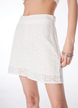 Fabrika Yüksek Bel Basic Beyaz Kadın Şort F4SL-SHT0821