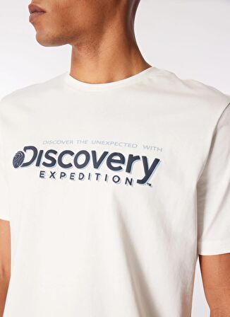 Discovery Expedition Kırık Beyaz Erkek Bisiklet Yaka Relaxed Baskılı T-Shirt D4SM-TST3273