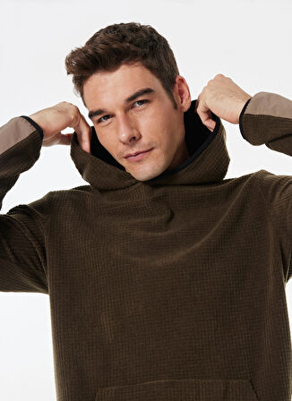 Haki Erkek Kapüşon Yaka Relaxed Fit Jakarlı Sweatshirt D4WM-SWT3265