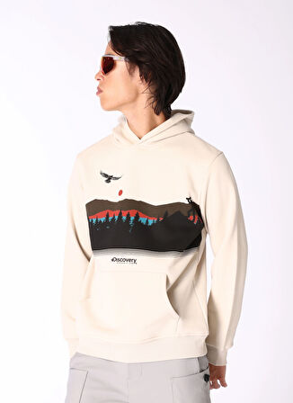 Bej Erkek Kapüşon Yaka Relaxed Fit Baskılı Sweatshirt D4WM-SWT3326