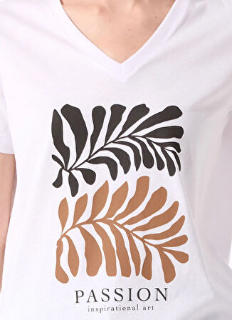 Fabrika V Yaka Baskılı Beyaz Kadın T-Shirt F5SL-TST0452