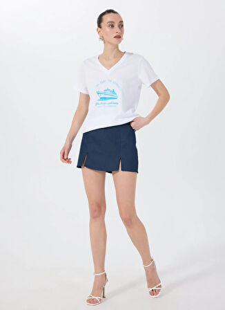 Fabrika V Yaka Baskılı Beyaz Kadın T-Shirt F5SL-TST0461
