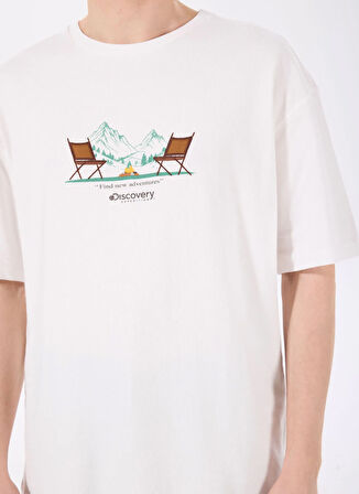 Discovery Expedition D5SM-TST3742 Ekru Bisiklet Yaka Relaxed Nakışlı Erkek T-Shirt