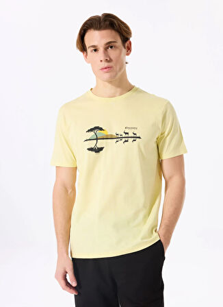 D5SM-TST3737 Sarı Bisiklet Yaka Relaxed Baskılı Erkek T-Shirt