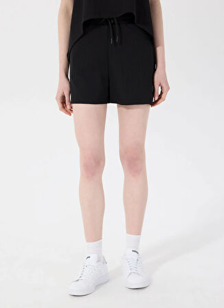 Discovery Expedition D5SL-SHT3575 Siyah Lastikli Bel Relaxed Düz Kadın Şort