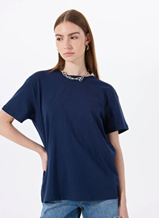 Mustang Bisiklet Yaka Düz Lacivert Kadın T-Shirt M5SL-TST1858