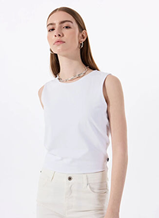 Mustang Bisiklet Yaka Düz Beyaz Kadın T-Shirt M5SL-TST1852