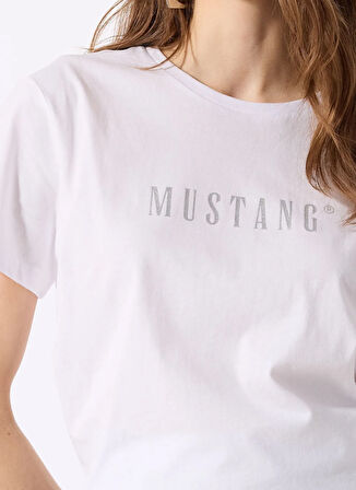 Mustang Bisiklet Yaka Baskılı Beyaz Kadın T-Shirt M5SL-TST1833