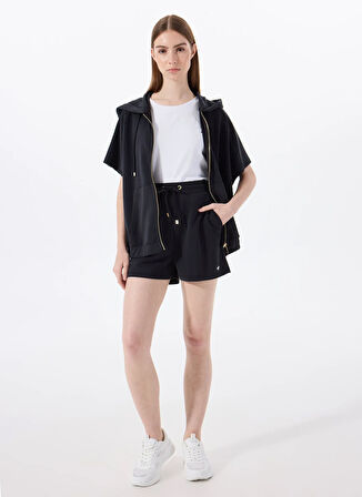 Siyah Kadın Yüksek Bel Nakışlı Şort M5SL-SRT1726