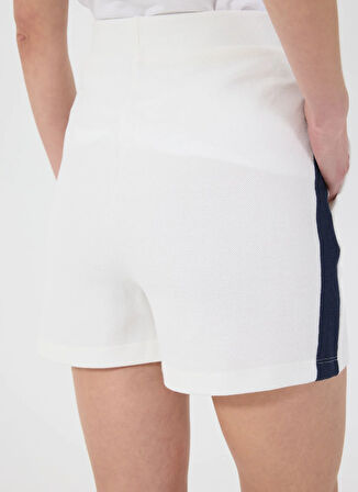 Mustang Yüksek Bel Normal Beyaz Kadın Şort M5SL-SRT1654
