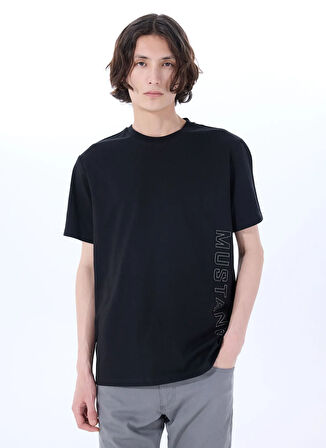 Mustang Bisiklet Yaka Baskılı Siyah Erkek T-Shirt M5SM-TST1300
