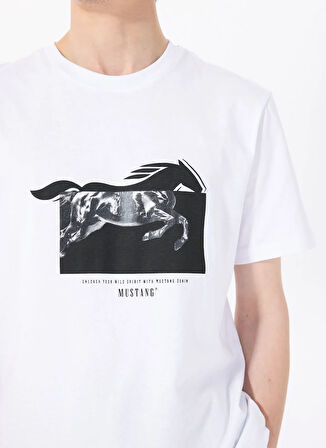 Mustang Bisiklet Yaka Baskılı Beyaz Erkek T-Shirt M5SM-TST1274