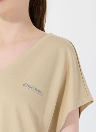 Discovery Expedition D5SL-TST3544 Bej V Yaka Relaxed Düz Kadın T-Shirt