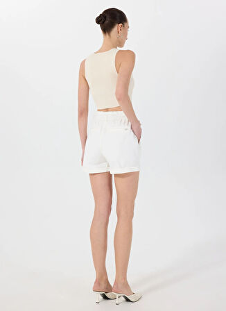 Mustang Büzgülü Bel Normal Beyaz Kadın Denim Şort M5SL-SRT1120