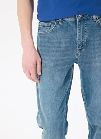 Mustang Orta Bel Slim Fit Açık Mavi Erkek Denim Pantolon VEGAS SLIM - 1011
