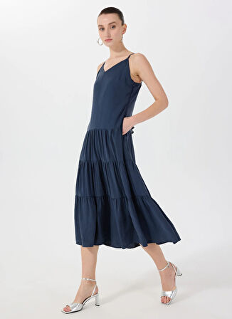 Lacivert Kadın V Yaka Askılı Uzun Elbise M5SL-ELB1623