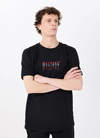 Mustang Siyah Erkek Relaxed Baskılı T-Shirt M5SM-TST1426