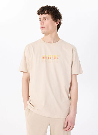 Mustang Bisiklet Yaka Baskılı Bej Erkek T-Shirt M5SM-TST1426