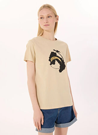 Limon Yuvarlak Yaka Baskılı Bej Kadın T-Shirt L5SL-TST5817
