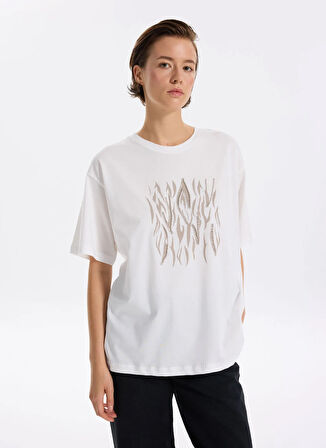 Fabrika Bisiklet Yaka Taşlı Beyaz Kadın T-Shirt F5WL-TST0338