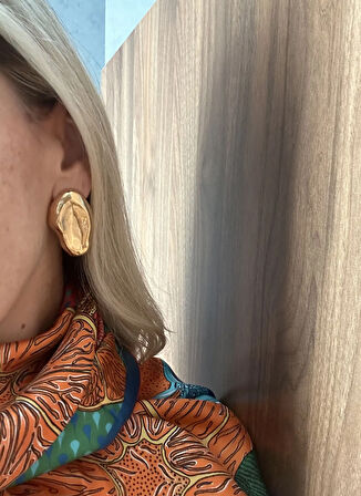 Lisalina Altın Küpe LLSS2370