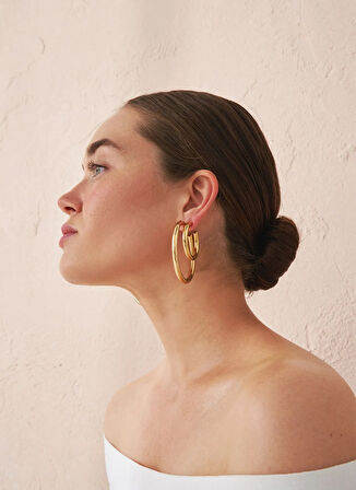 Lisalina Küpe, Bedensiz, Altın