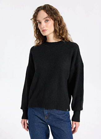 Jeep Bisiklet Yaka Loose Fit Düz Örgü Desenli Siyah Kazak Kadın J5WL-KZK7153