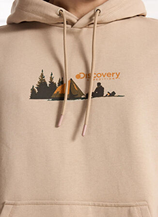 Discovery Expedition D5WM-SWT3851 Açık Kahve Kapüşon Yaka Relaxed Baskılı Erkek Sweatshırt