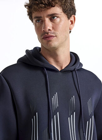 Fabrika Kapüşon Yaka Baskılı Lacivert Erkek Sweatshırt F5WM-SWT 2893