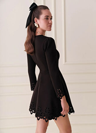 Selyns Bisiklet Yaka Siyah Kısa Kadın Elbise Alessia Elbise