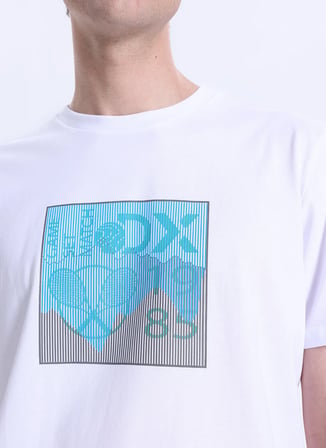 Discovery Expedition D6SM-TST3722 Beyaz Bisiklet Yaka Relaxed Baskılı Erkek T-Shirt