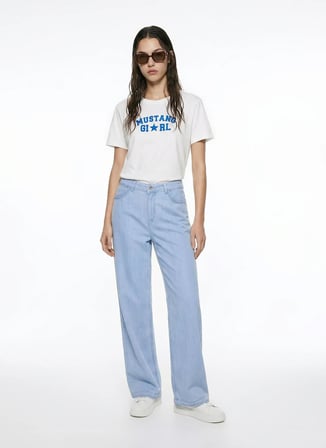 Mustang Ekru Kadın Relaxed Baskılı T-Shirt M6SL-TST1238
