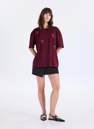 Fabrika Bordo Kadın Bisiklet Yaka Relaxed Taşlı T-Shirt F5WL-TST0246