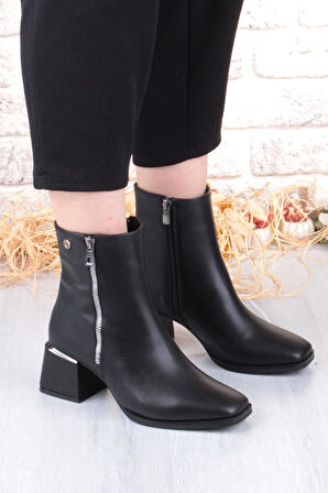 Pierre Cardin 54971 Siyah Cilt Fermuar Detaylı Kalın Topuklu Kadın Bot