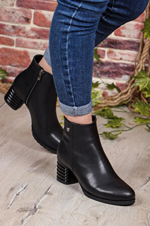 Pierre Cardin 55158 Siyah Cilt Fermuarlı Sıcak Astar Kalın Topuklu Kadın Bot