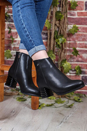 Pierre Cardin 55158 Siyah Cilt Fermuarlı Sıcak Astar Kalın Topuklu Kadın Bot