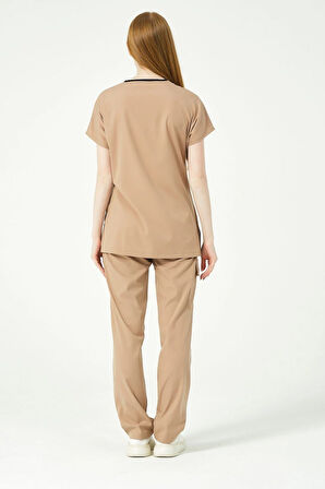 Bej Likralı Scrubs Kargo Cep Doktor Hemşire Forması Yarasa Kol Takım Unisex