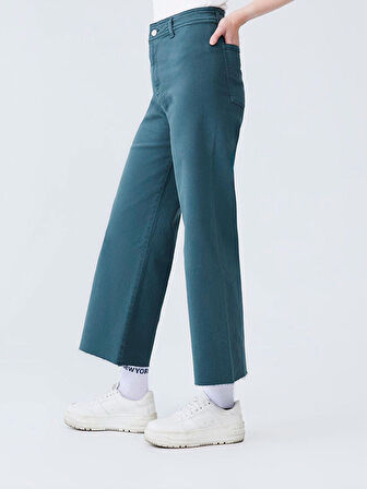 Danelle Relaxed Leg Jean Pantolon