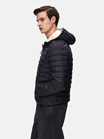 Kapüşonlu Düz Siyah Mont