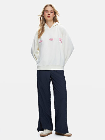 Sırtı Baskılı Kapüşonlu Fermuarsız Relaxed Fit Lila Sweatshırt