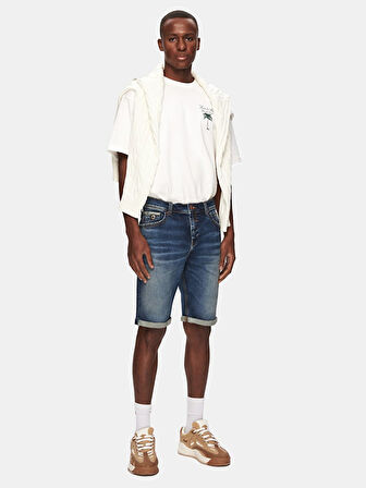 Lance Bermuda