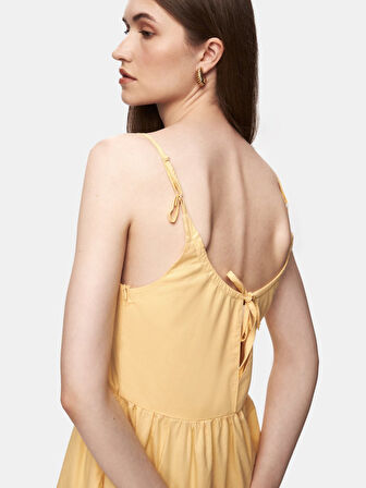 İnce Askılı Kare Yaka Turuncu Elbise