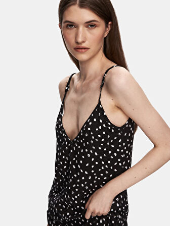 İnce Askılı V Yaka Puantiyeli Siyah Elbise