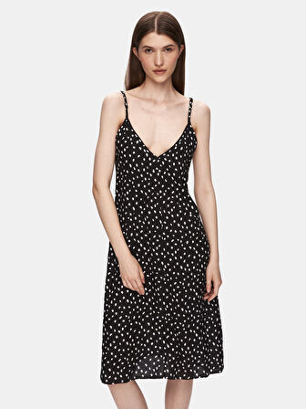 İnce Askılı V Yaka Puantiyeli Siyah Elbise