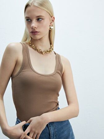 Kısa Kollu U Yaka Basic Kahve Rengi Atlet