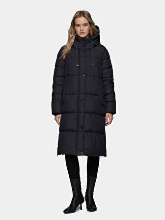 Uzun Boy Kapüşonlu Şişme Siyah Mont