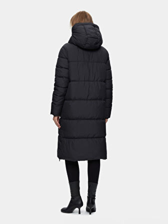 Uzun Boy Kapüşonlu Şişme Siyah Mont