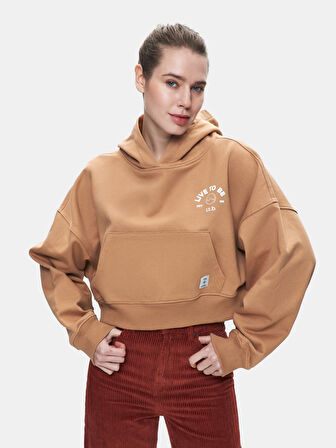 Uzun Kollu Kapüşonlu Baskılı Kahve Rengi Sweatshırt